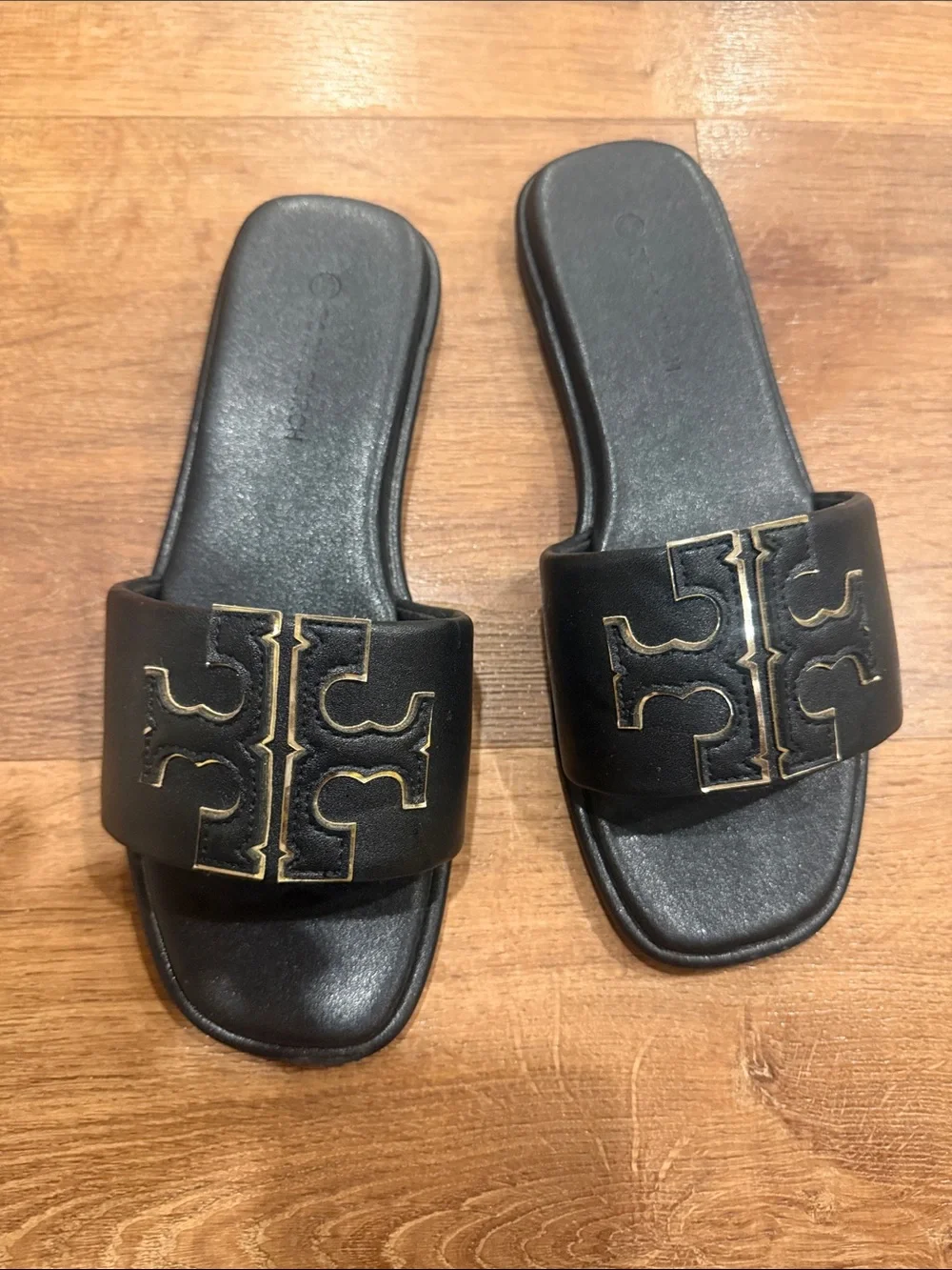 size 39 Tory Burch Black Slide Sandals with Gold Logo Accent